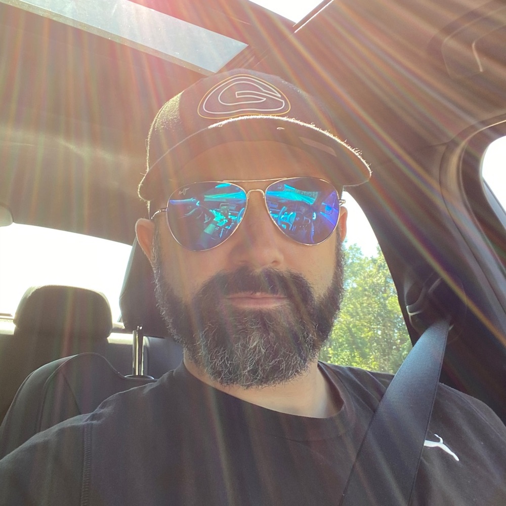 Meet your Posher, Bryan